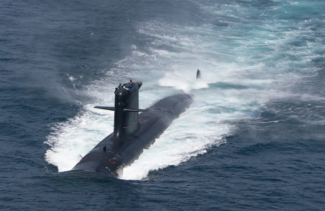 Argentina avanza en su plan de reequipamiento militar con oferta de submarinos